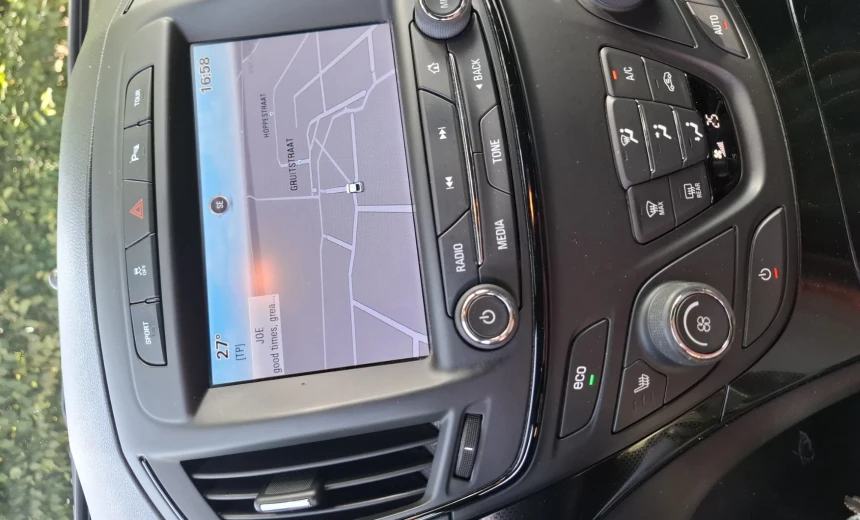 Opel Insignia 2014 Gasoline Manual Image 7