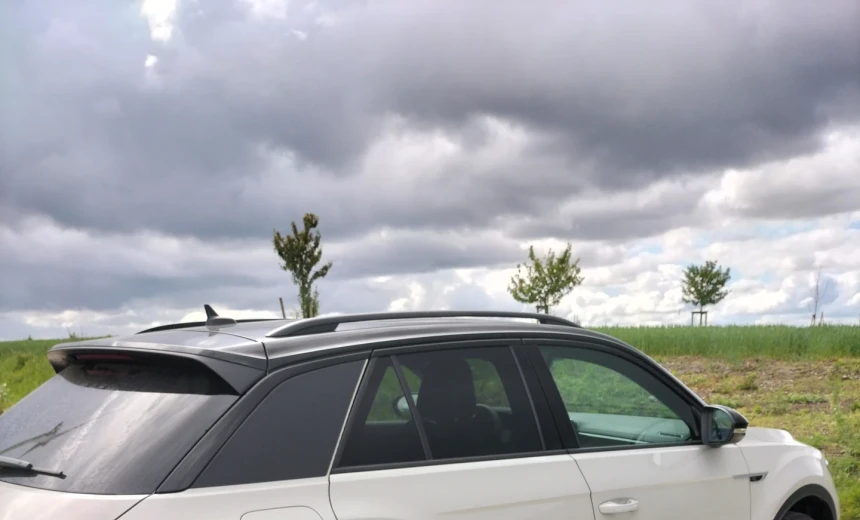 Volkswagen T-Roc 2025 Gasoline Automatic Image 3