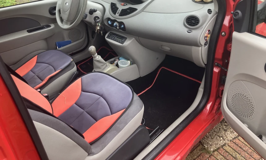 Renault Twingo 2009 Gasoline Manual Image 9