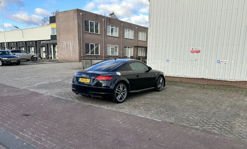 Audi TT 2017 Gasoline Automatic Image 1