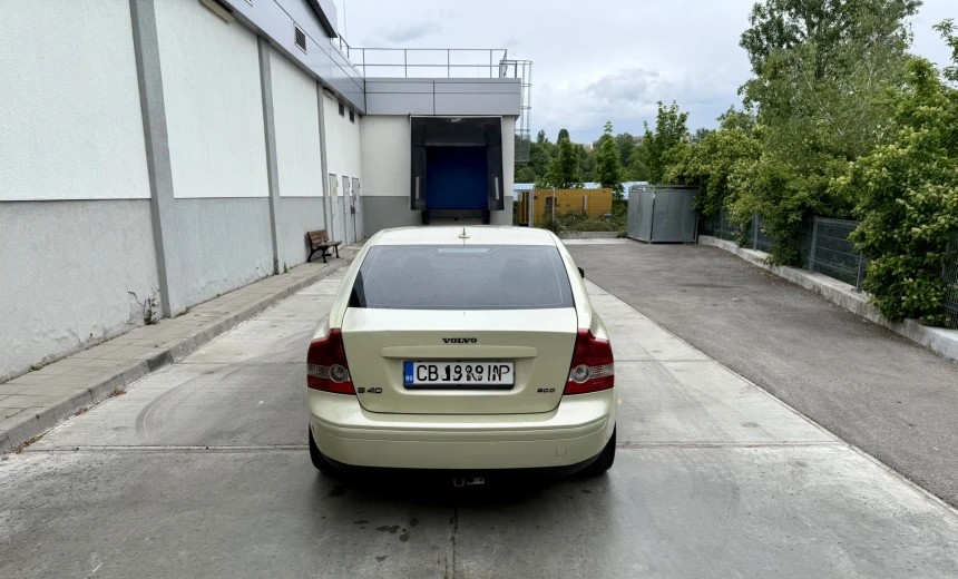 Volvo S40 2004 Diesel Manual Image 5