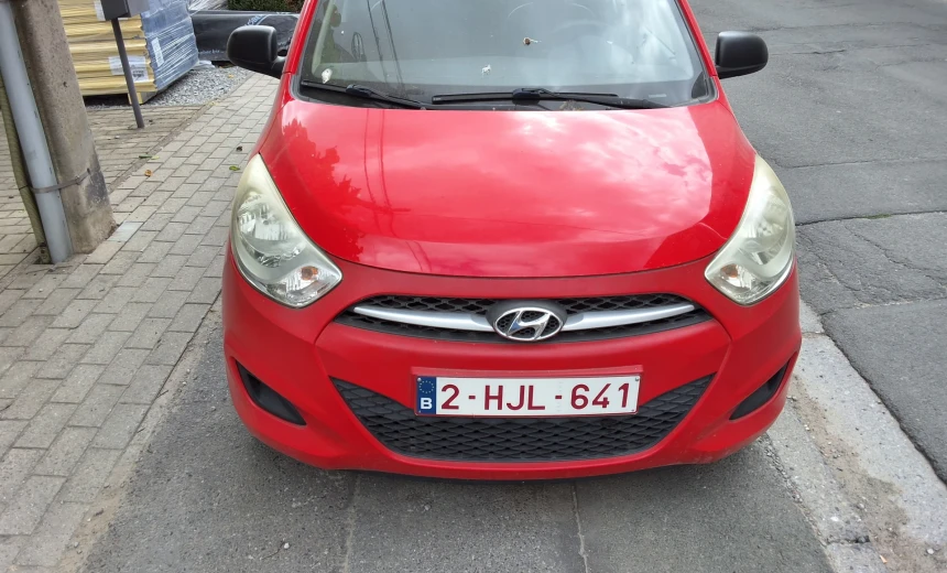 Hyundai i10 2012 Gasoline Manual Image 2