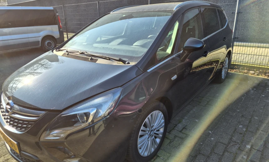 Opel Zafira Tourer 2014 Gasoline Manual Image 2