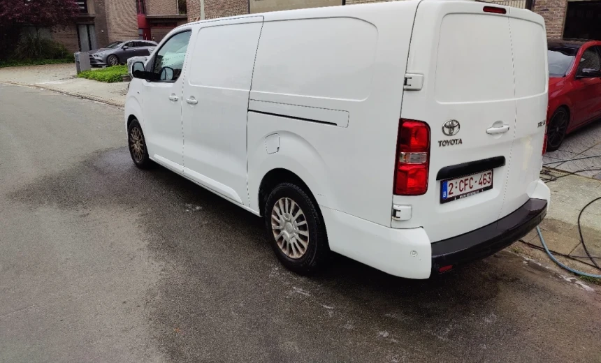 Toyota Proace 2020 Diesel Manual Image 2