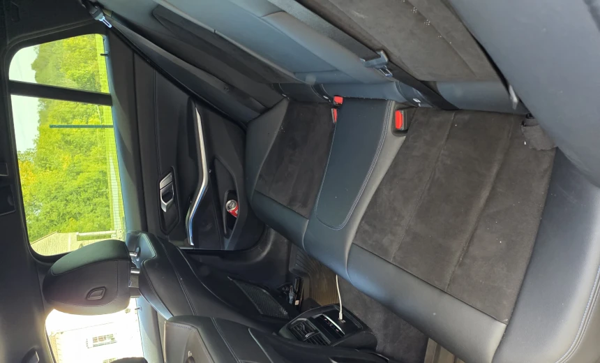 BMW 330 2021 Hybrid Electric/Gasoline Automatic Image 8