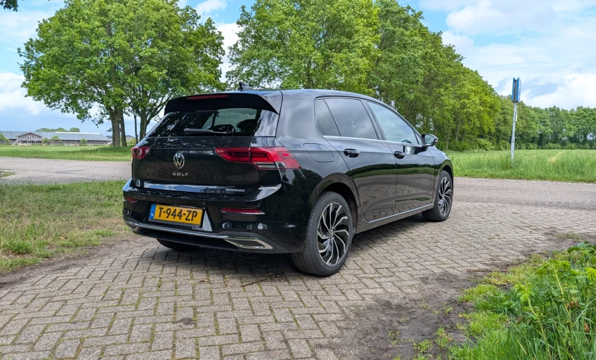 Volkswagen Golf GTD 2021 Hybrid Electric/Gasoline Automatic Image 10