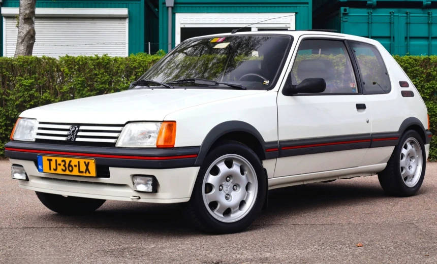Peugeot 205 1986 Gasoline Manual Image 0