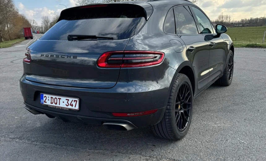 Porsche Macan 2017 Gasoline Automatic Image 6