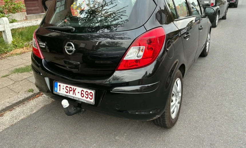 Opel Corsa 2013 Gasoline Manual Image 13