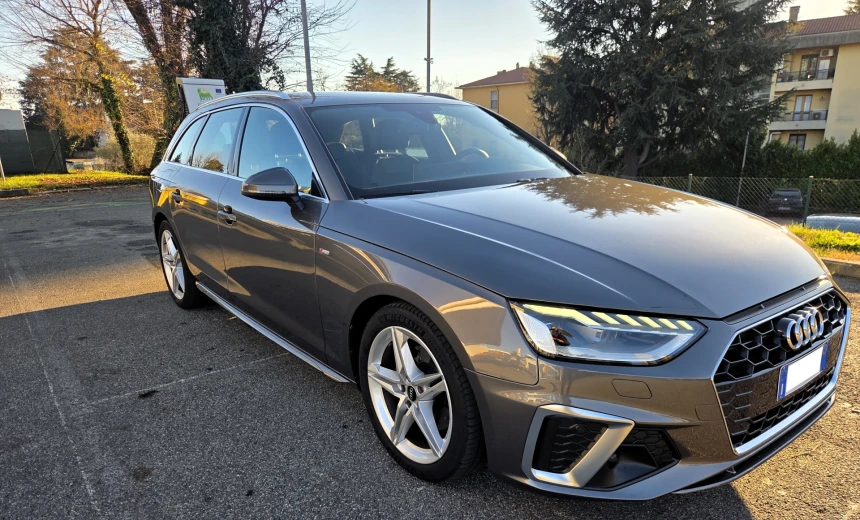 Audi A4 2021 Hybrid Electric/Diesel Automatic Image 5