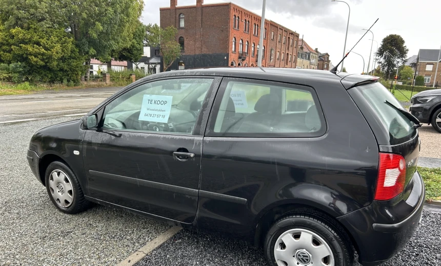 Volkswagen Polo 2003 Gasoline Manual Image 2