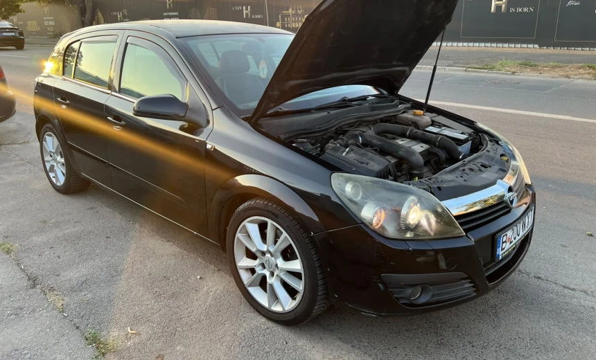 Opel Astra 2006 Gasoline Manual Image 2