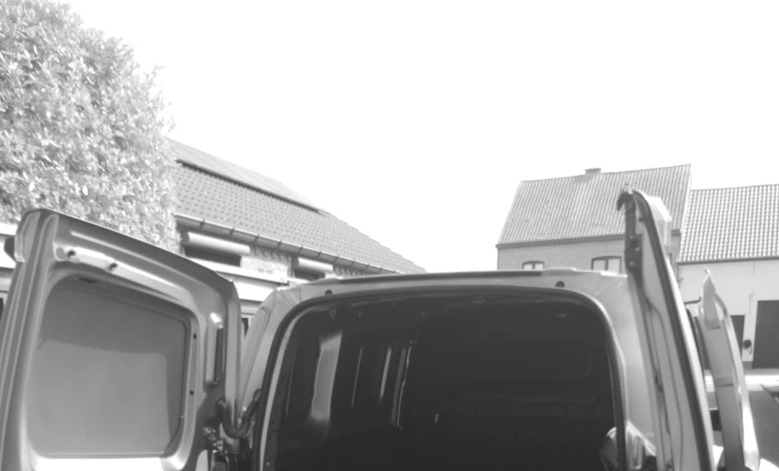 Peugeot Partner 2021 Gasoline Automatic Image 3