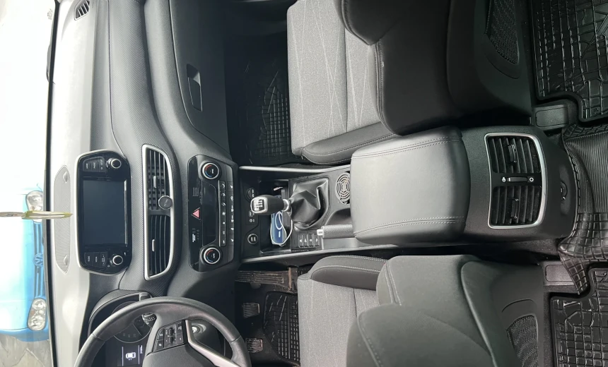 Hyundai Tucson 2019 Gasoline Manual Image 6