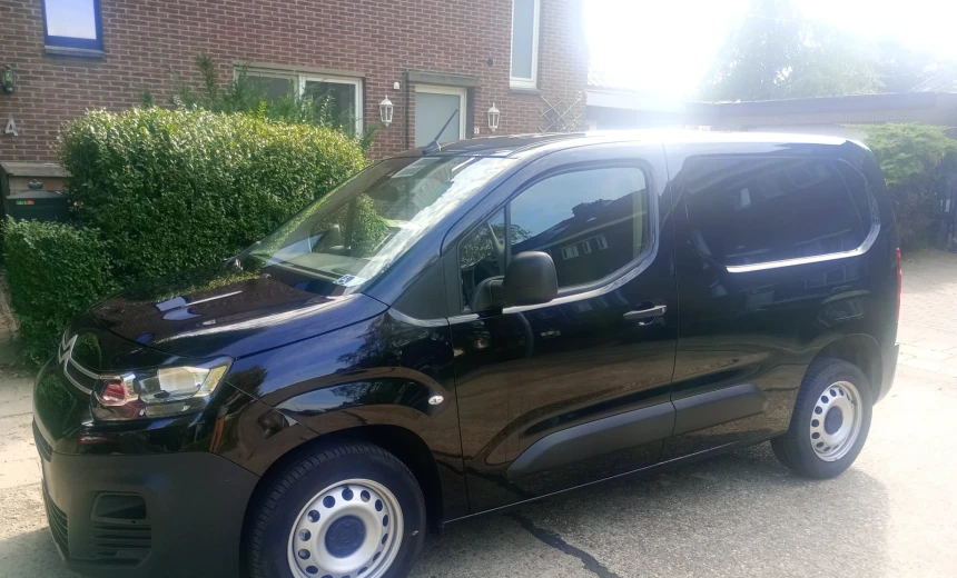 Citroen Berlingo 2021 Gasoline Automatic Image 0