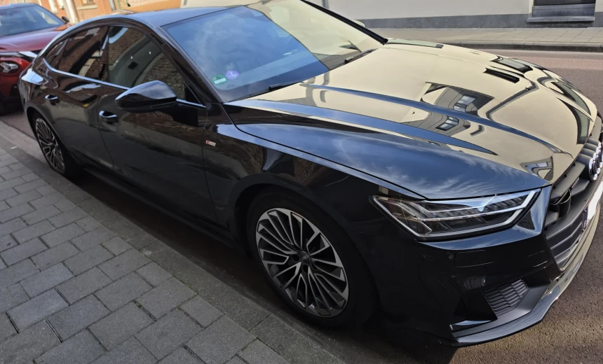 Audi A7 2020 Hybrid Electric/Gasoline Automatic Image 8