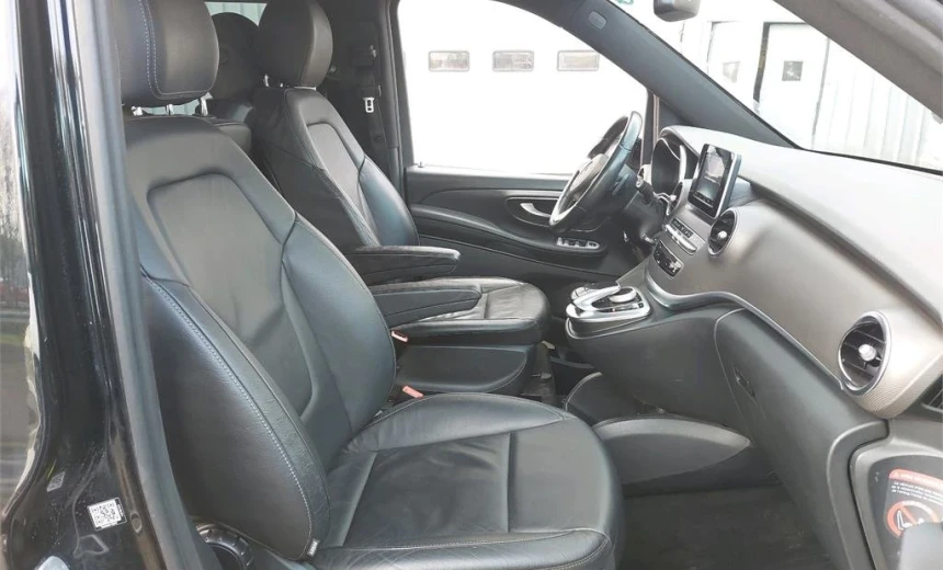 Mercedes-Benz Vito 2018 Diesel Automatic Image 3