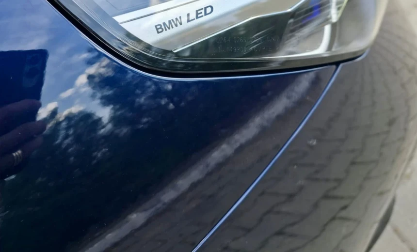 BMW 520 2024 Hybrid Electric/Gasoline Automatic Image 11