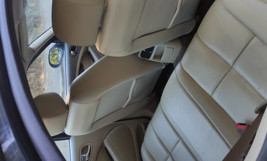 Jaguar S-Type 2007 Diesel Automatic Image 13
