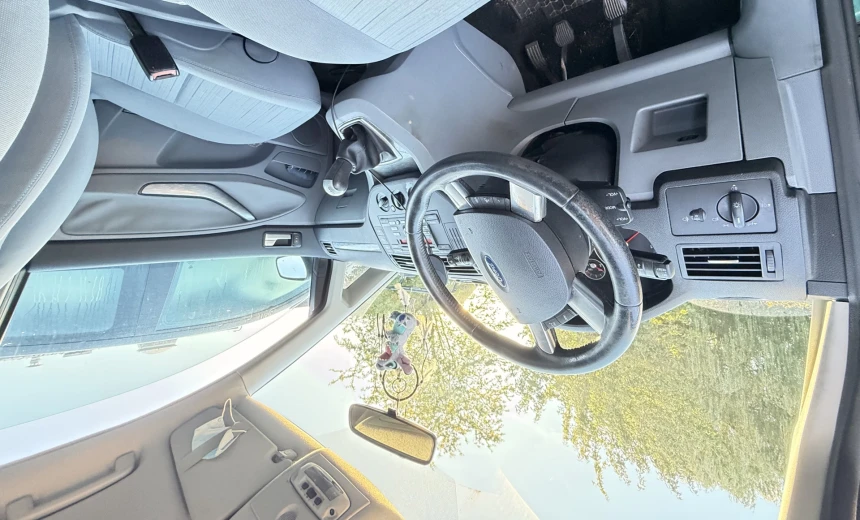 Ford Focus C-Max 2007 Diesel Manual Image 7