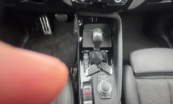 BMW X2 2022 Hybrid Electric/Gasoline Automatic Image 15