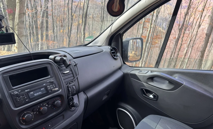 Opel Vivaro 2016 Diesel Manual Image 10