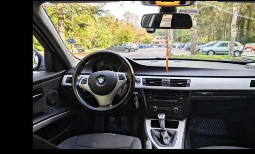 BMW 316 2009 Gasoline Manual Image 3