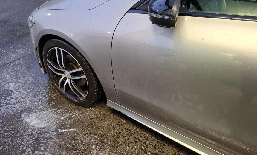 Mercedes-Benz CLA 180 2020 Gasoline Manual Image 9