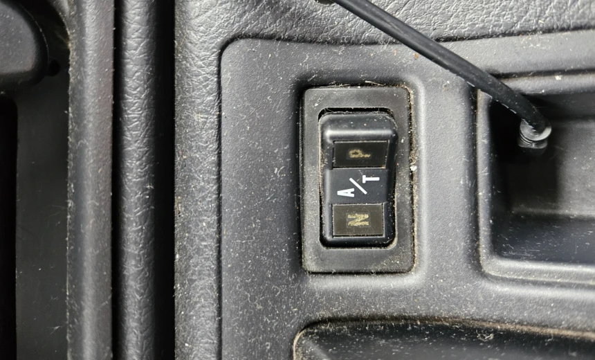 Suzuki Vitara 1998 Gasoline Automatic Image 2