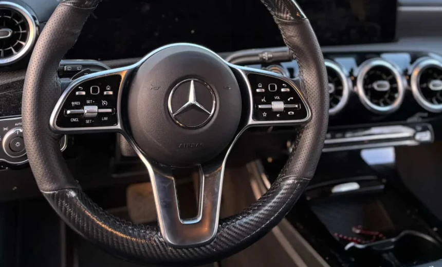 Mercedes-Benz CLA 200 2023 Diesel Automatic Image 2