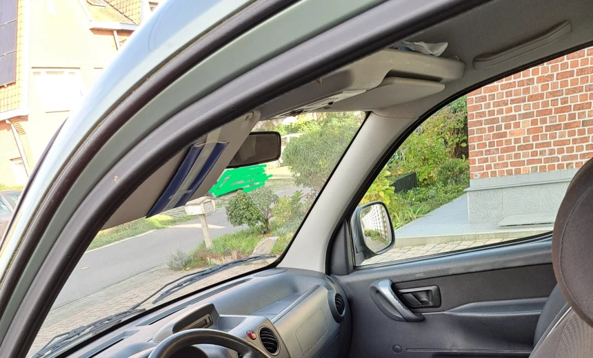 Peugeot Partner 2005 Gasoline Manual Image 8