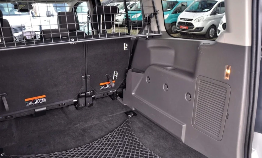 Ford Tourneo Connect 2018 Diesel Automatic Image 19
