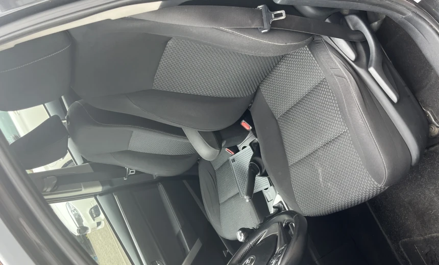 Toyota Corolla 2015 Diesel Manual Image 3