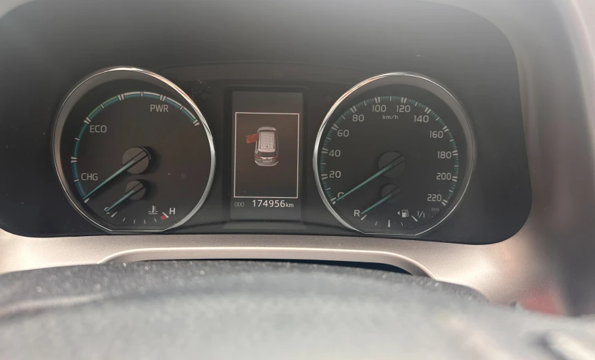 Toyota Corolla 2015 Diesel Manual Image 4