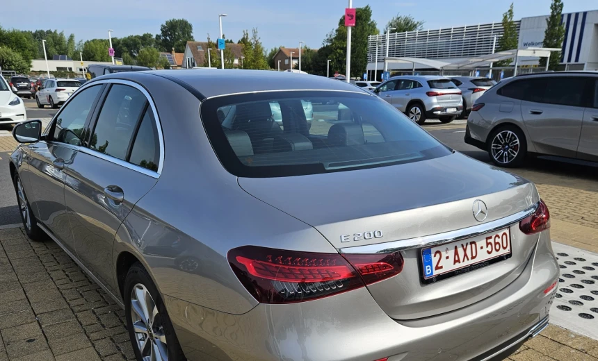 Mercedes-Benz E 200 2021 Gasoline Automatic Image 8