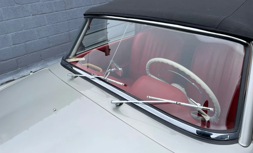 Mercedes-Benz 190 1956 Gasoline Manual Image 1