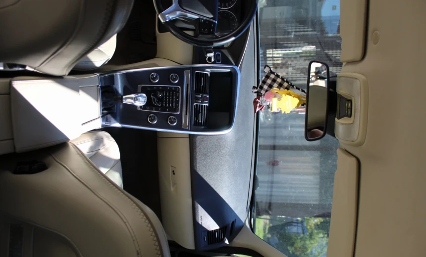 Volvo XC60 2013 Diesel Automatic Image 10