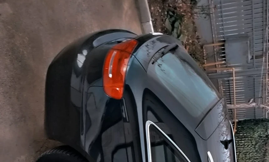 Audi A4 2012 Diesel Manual Image 6