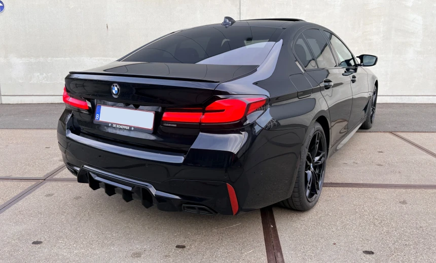 BMW 530 2021 Hybrid Electric/Gasoline Automatic Image 4