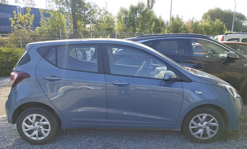 Hyundai i10 2005 Gasoline Manual Image 5