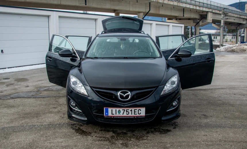 Mazda 6 2011 Diesel Manual Image 9