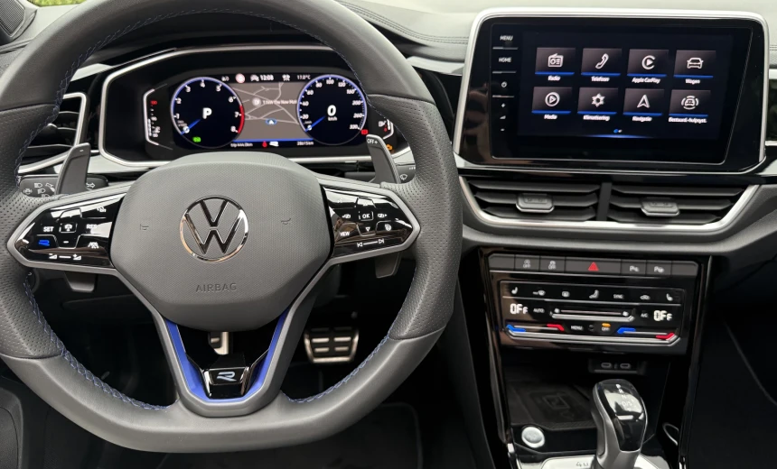Volkswagen T-Roc 2023 Gasoline Automatic Image 14