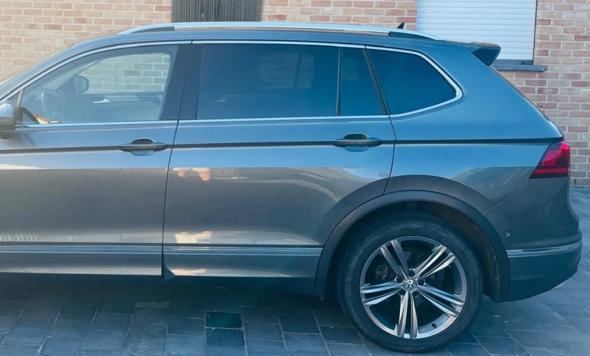 Volkswagen Tiguan Allspace 2020 Gasoline Automatic Image 11