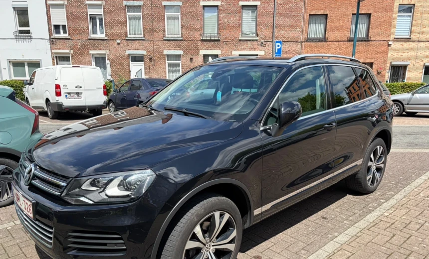 Volkswagen Touareg 2012 Diesel Automatic Image 9