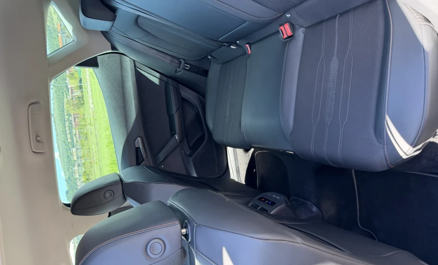 Cupra Formentor 2022 Gasoline Automatic Image 11