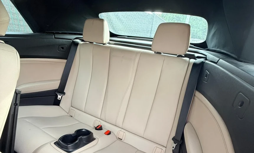 BMW 218 2015 Gasoline Automatic Image 10