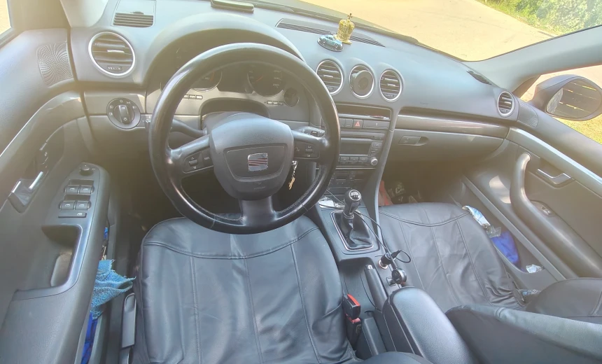 SEAT Exeo 2012 Gasoline Manual Image 5