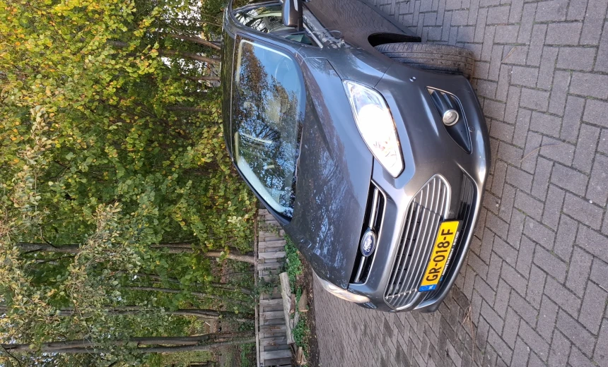 Ford C-Max 2015 Hybrid Electric/Gasoline Automatic Image 0