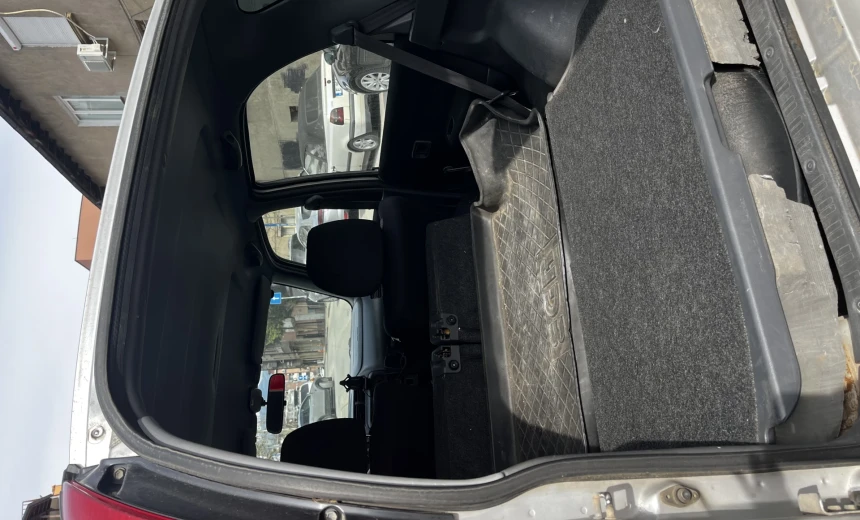 Daihatsu Terios 2005 Gasoline Automatic Image 13