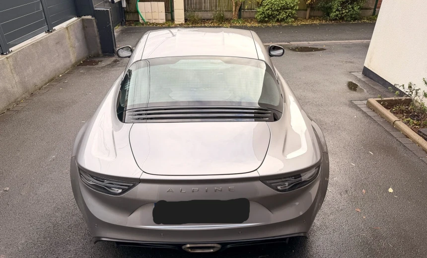 Alpine A110 2020 Gasoline Automatic Image 4